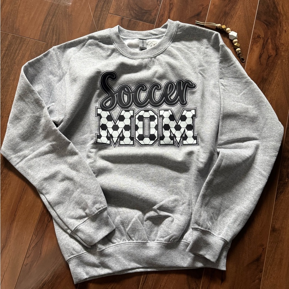 Gildan Gray Crewneck Sweatshirt size Small